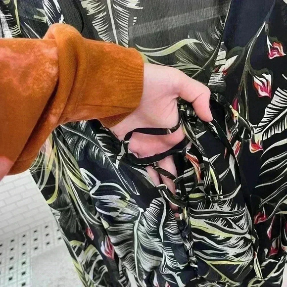 Zara Tropical print sheer body suit tie feature in the front‎ size small - Picture 11 of 13